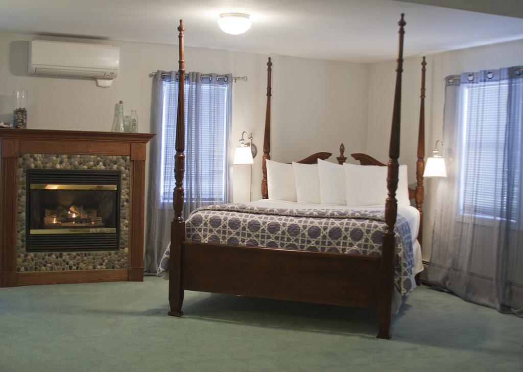 The Vermont Inn Mendon Exteriör bild